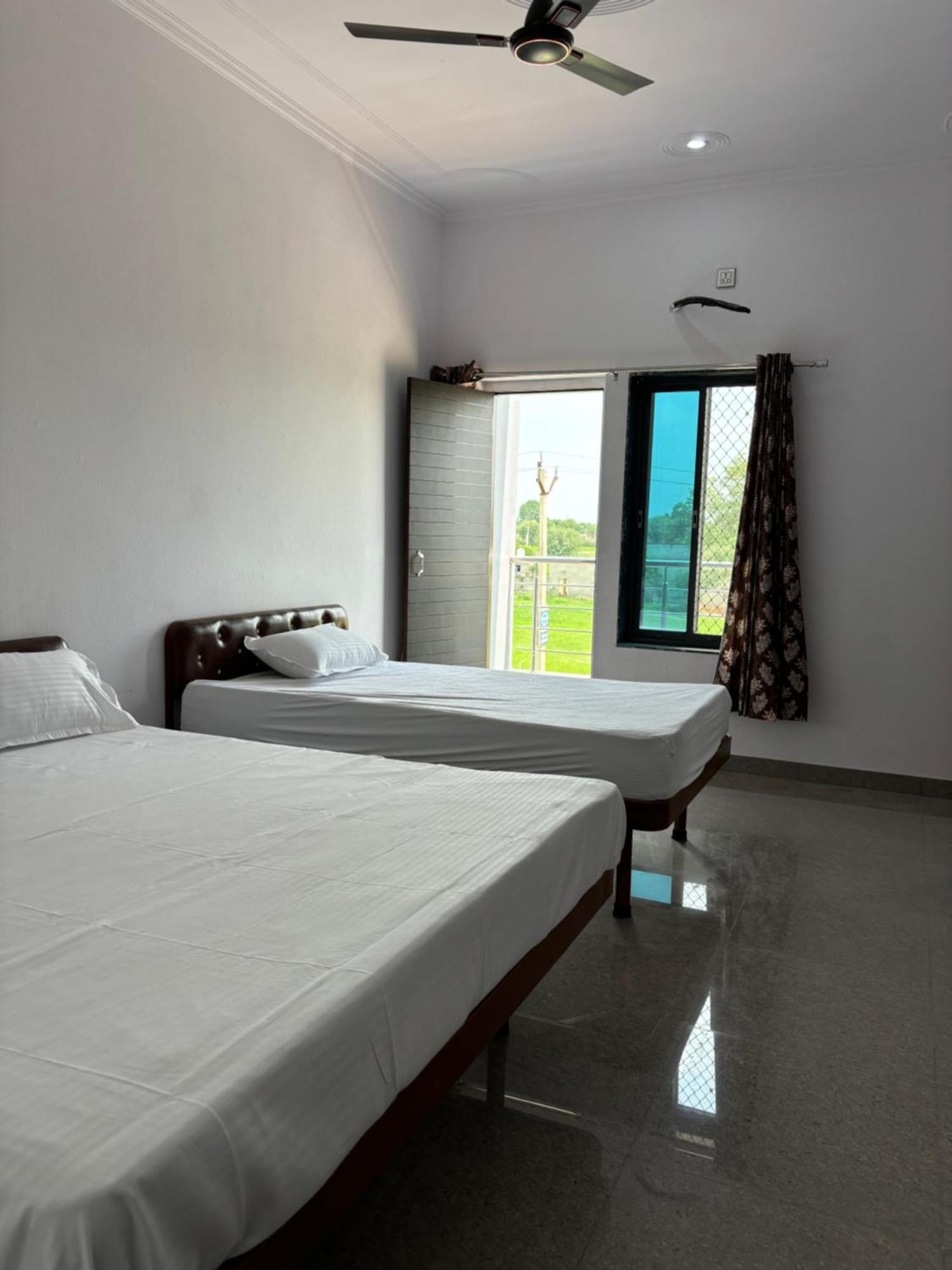 Hotel Raghunath Palace Khātu المظهر الخارجي الصورة