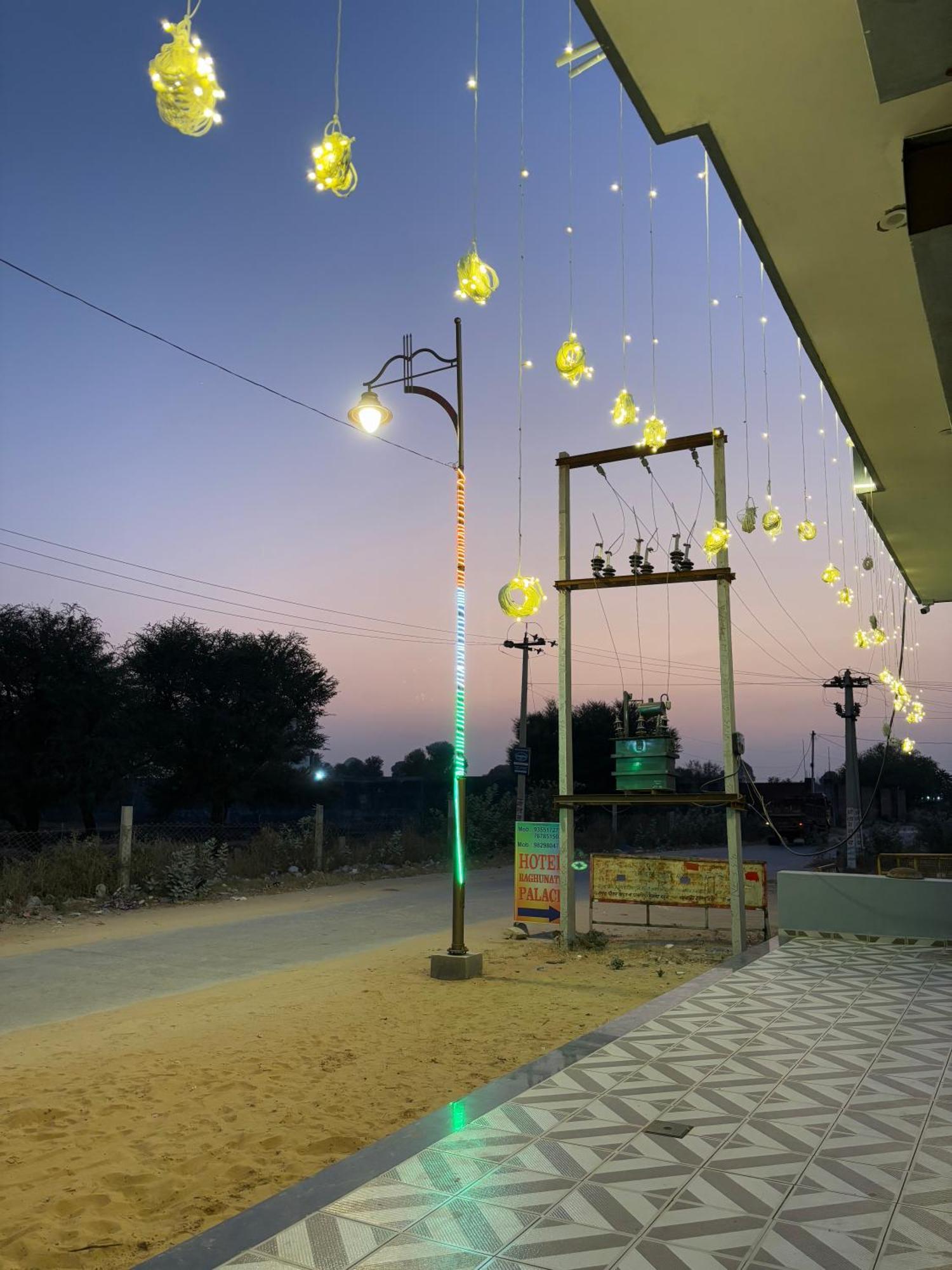 Hotel Raghunath Palace Khātu المظهر الخارجي الصورة